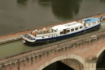 moissac canal bridge 4